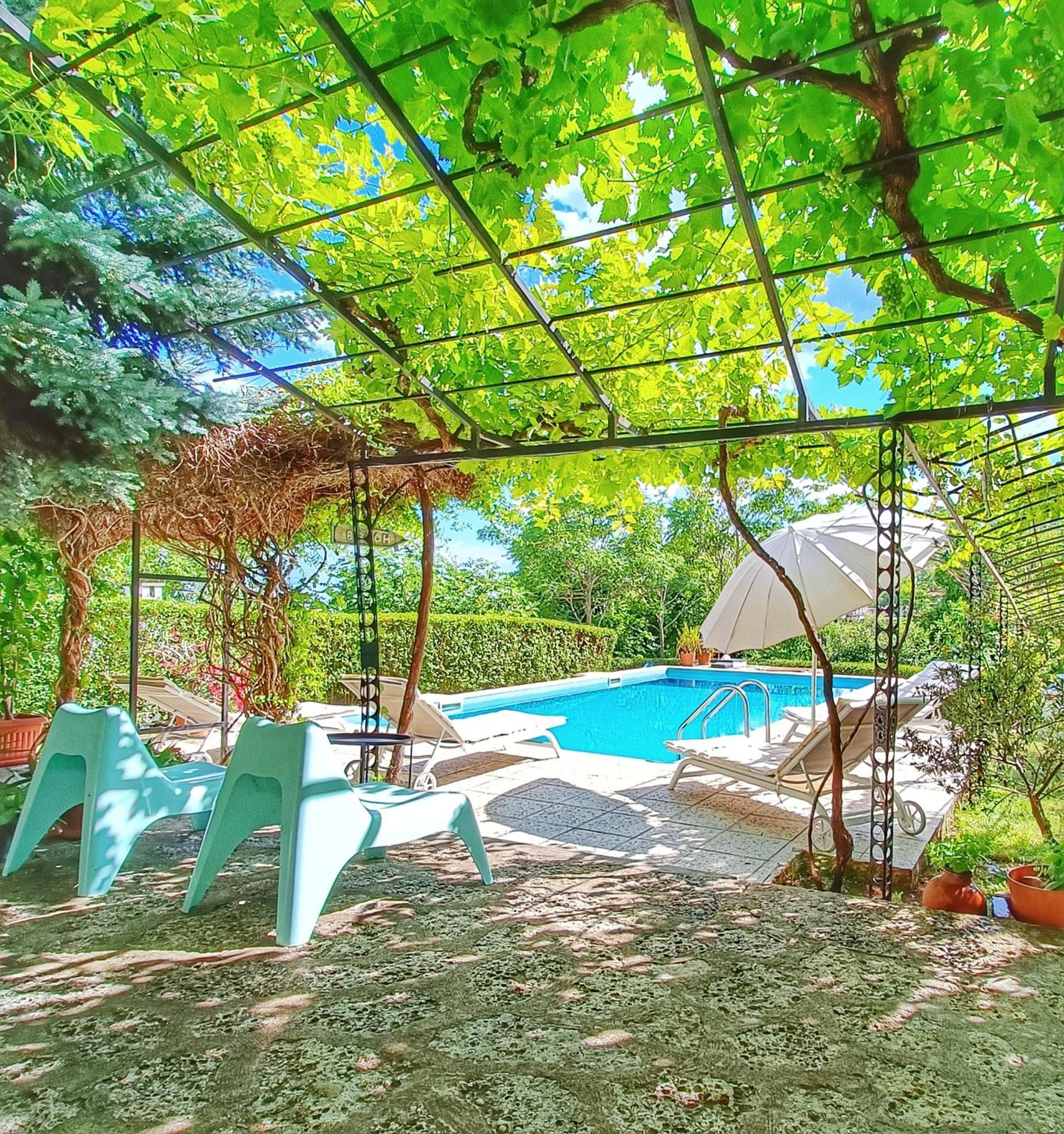 Villa Regina Serafina بالشيك المظهر الخارجي الصورة