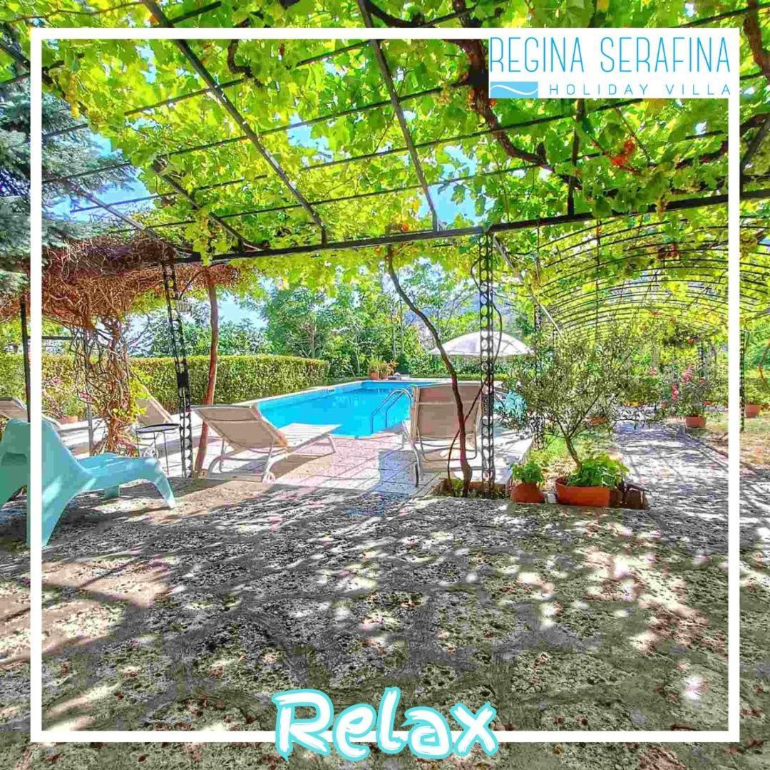 Villa Regina Serafina بالشيك المظهر الخارجي الصورة